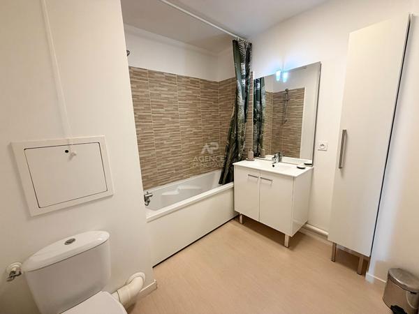 Appartement Cergy 4 pièce(s) 77 m2 337 000 € **  - Référence  2302