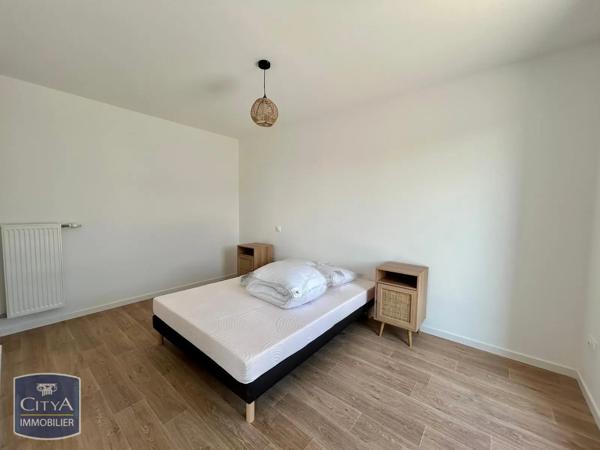 Appartement à louer 3 pièces 57.99m² Trélazé (49800)
