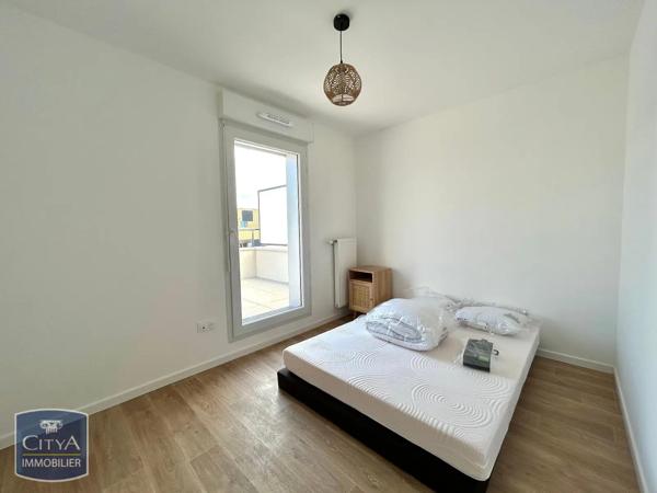 Appartement à louer 3 pièces 57.99m² Trélazé (49800)