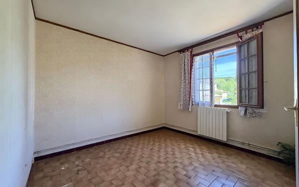 Maison à vendre    6 pièces •  Beauvoisin