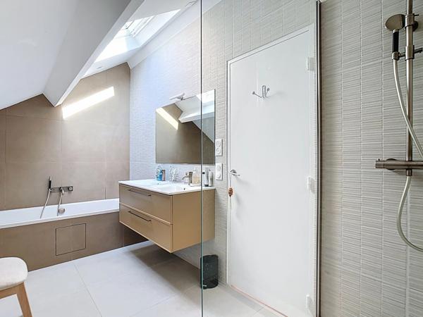 Maison à vendre 6 pièces proche de ASNIERES SUR SEINE (92)