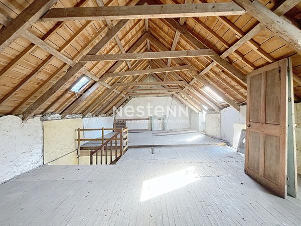 ENSEMBLE DE DEUX MAISONS EN PIERRE A RENOVER - MOELAN SUR MER - BRIGNEAU