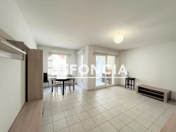 Location Appartement meublé 2 pièces 51.1 m² - 9 RUE DODE Voiron 38500