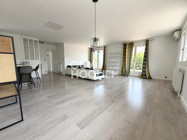 Maison meublée à louer à Bernin – 3 chambres, piscine et double garage