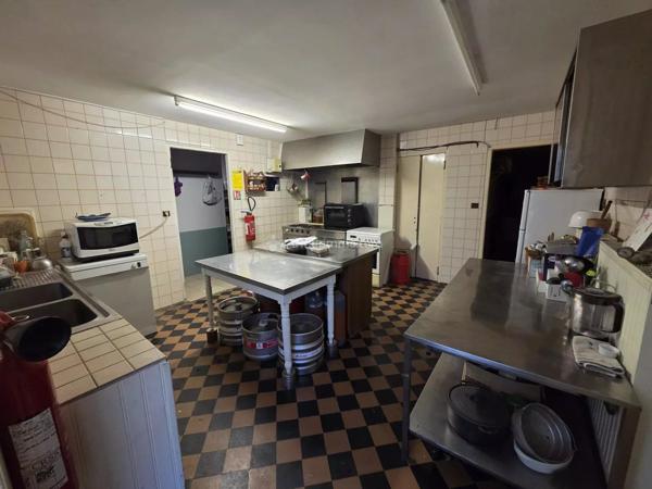 Vente Fonds de commerce 8 pièces 348 m2 à Bourmont