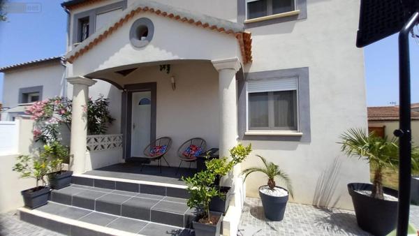 Villa à vendre à Saint-Gilles dans le Gard (30800), ref : 11411/437