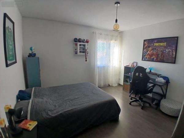 Villa à vendre à Saint-Gilles dans le Gard (30800), ref : 11411/437