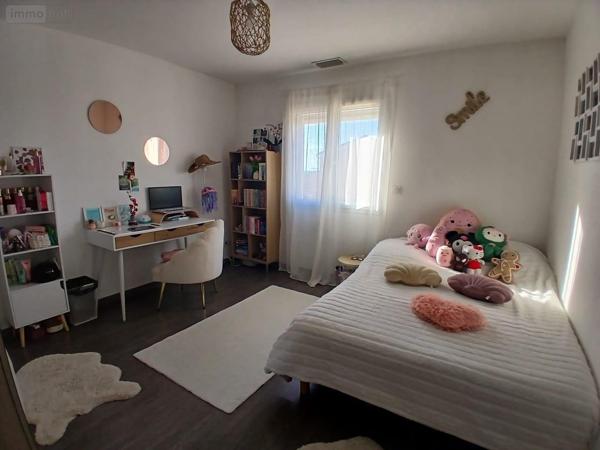 Villa à vendre à Saint-Gilles dans le Gard (30800), ref : 11411/437