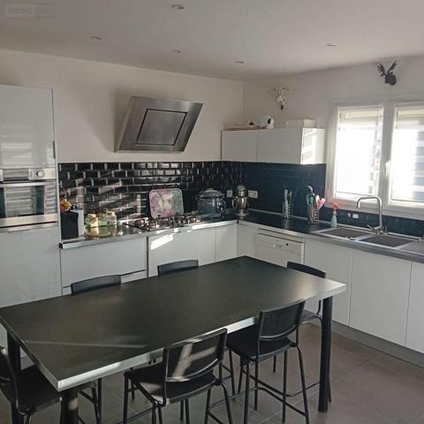 Villa à vendre à Saint-Gilles dans le Gard (30800), ref : 11411/437