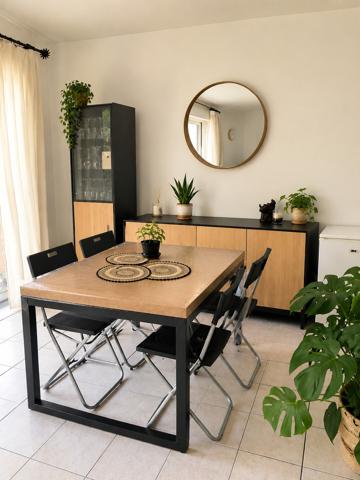 A vendre jolie maison mitoyenne à Cambo-les-Bains
