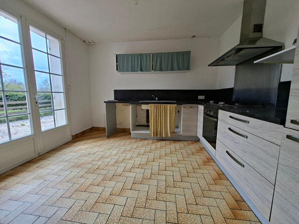 Maison 6 pièces à vendre Châtellerault - 86100 / Réf: 11970