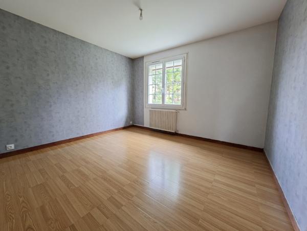 Maison 6 pièces à vendre Châtellerault - 86100 / Réf: 11970