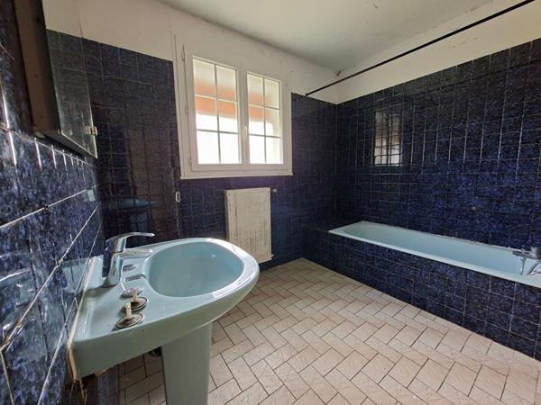 Maison 6 pièces à vendre Châtellerault - 86100 / Réf: 11970