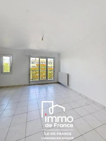 Appartement à vendre au Bourget (93350)