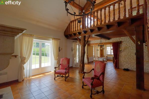 Maison
         6 pièces
        - 170 m² 270 000 € *