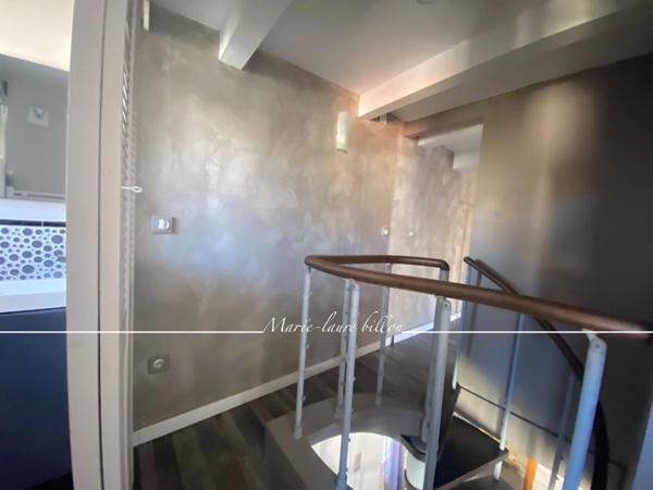 Maison à vendre 3 pièces SAINT GILLES CROIX DE VIE (85), au coeur du centre ville et dans le quartier historique de ST GILLES