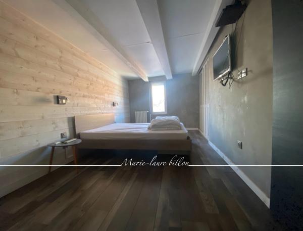 Maison à vendre 3 pièces SAINT GILLES CROIX DE VIE (85), au coeur du centre ville et dans le quartier historique de ST GILLES