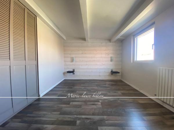 Maison à vendre 3 pièces SAINT GILLES CROIX DE VIE (85), au coeur du centre ville et dans le quartier historique de ST GILLES