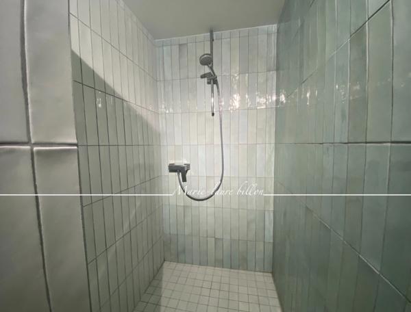 Maison à vendre 3 pièces SAINT GILLES CROIX DE VIE (85), au coeur du centre ville et dans le quartier historique de ST GILLES