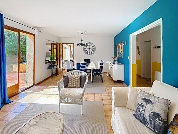 SPACIEUSE MAISON AVEC PISCINE PROCHE DES PLAGES