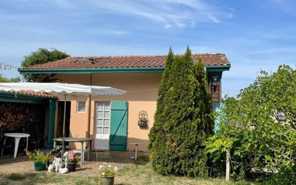 Maison à vendre    3 pièces •  Lit-et-Mixe