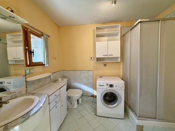 Maison
         5 pièces
        - 145 m²