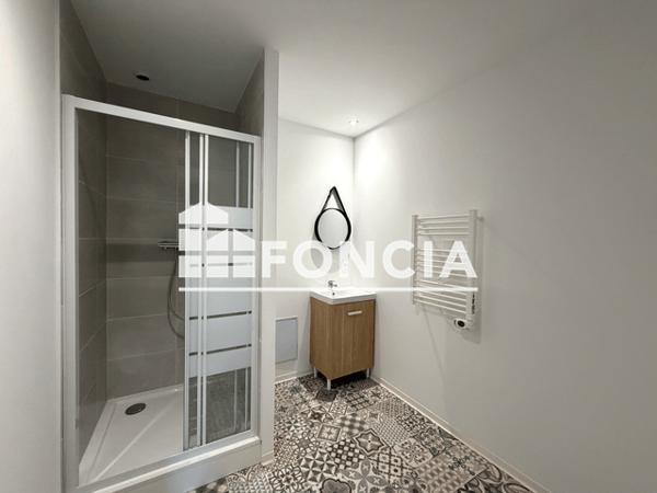 Location Appartement 3 pièces 84.9 m² - Mazamet 81200