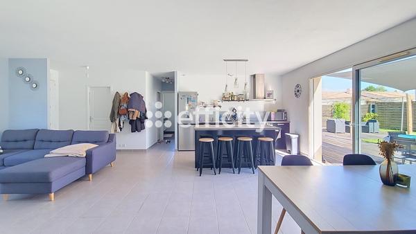 Maison
         4 pièces
        - 85 m² 239 500 € *