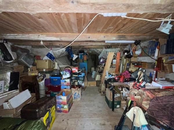 Propriété en pierres avec 2 maisons et 3 hectares de terrain – La Piarre (05)
