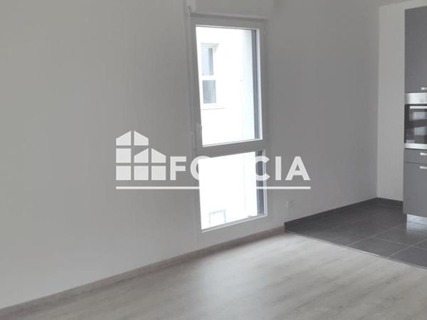 Location Appartement 3 pièces 62.92 m² - 5 RUE ADRIENNE BOLLAND Le Petit-quevilly 76140