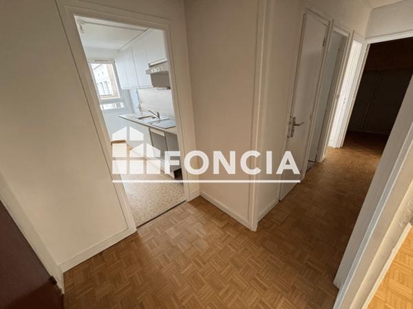 Location Appartement 3 pièces 65 m² - 13 RUE JEAN BAPTISTE CLEMENT Le Havre 76600