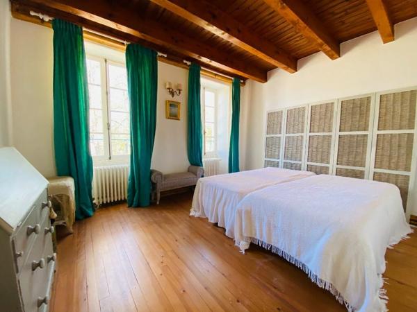 Maison à vendre    4 pièces •  Saint-Martin-de-Ré