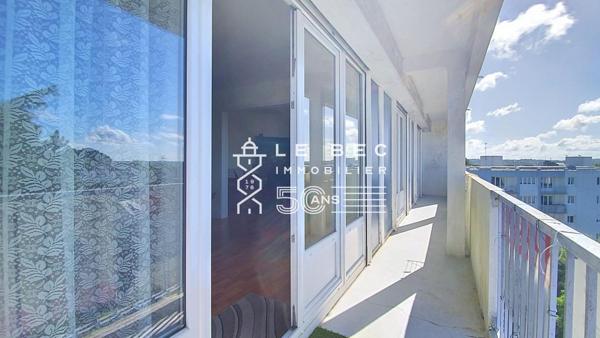 LANESTER : Appartement de 97m², 3 chambres et balcon