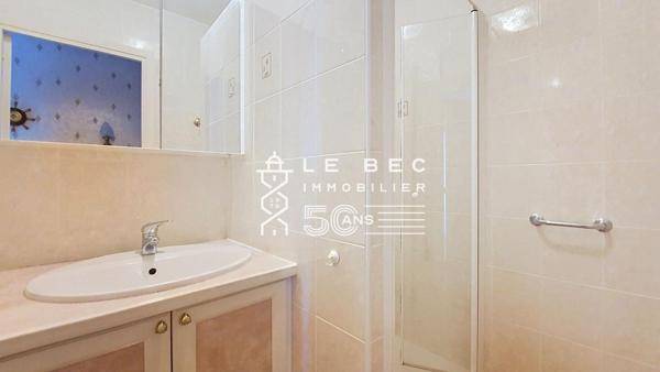 LANESTER : Appartement de 97m², 3 chambres et balcon