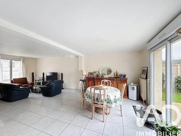 Maison à vendre 5 pièces 115 m² Roissy-en-Brie