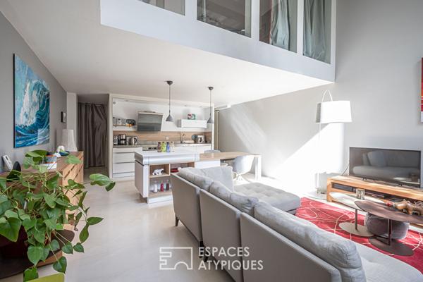 Loft en duplex avec terrasse arborée