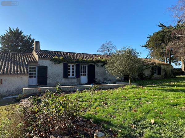 Maison à vendre à Saint-Urbain en Vendée (85230), ref : 092/M/2328-85092