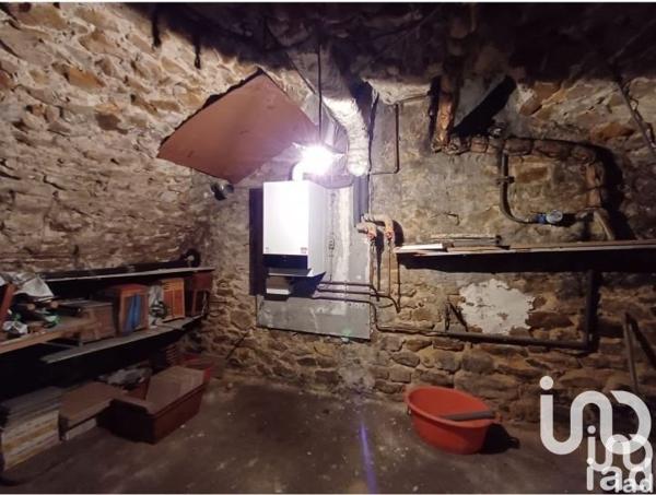 Maison 5 pièces de 165 m² à Montereau-Fault-Yonne (77130)