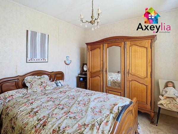 Renaison (42370) A VENDRE- RENAISON- MAISON AVEC ATELIER ATTENANT SUR TERRAIN DE 1568 M2