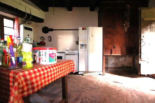 Mas de 170m2 + annexes à restaurer sur 9610m2