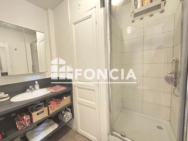 Location Appartement meublé 2 pièces 29.65 m² - 29 RUE PAUL LENDRIN Toulon 83000