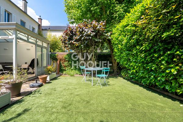 MAISON 184 M² 8 PIÈCES. 6 CHAMBRES