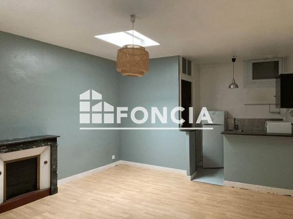 Location Studio 32.01 m² - 41 RUE DE LA ROE Angers 49100