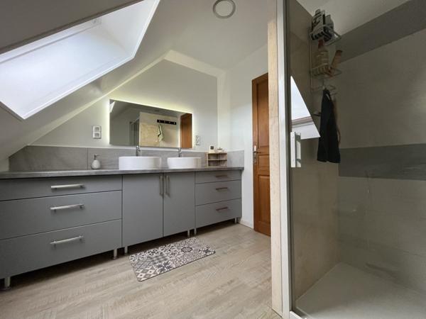 Maison à vendre |  Saint-Amand-Montrond |  5 pièces | 121 m²