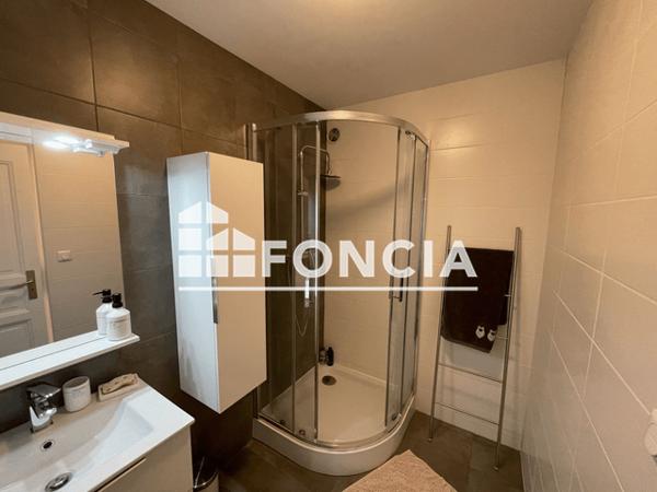 Location Appartement meublé 2 pièces 52.9 m² - RUES THIERS SEVIGNE BD GAMBETT Charleville Mezieres 08000