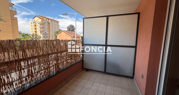 Location Appartement 2 pièces 40.16 m² - Villefranche-sur-saône 69400