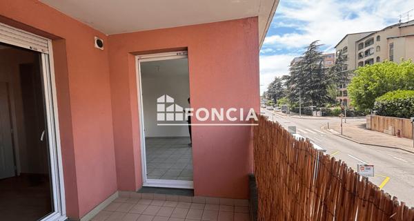 Location Appartement 2 pièces 40.16 m² - Villefranche-sur-saône 69400