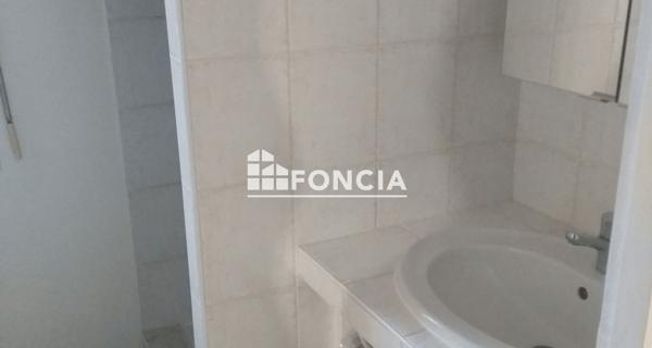 Location Studio meublé 18.31 m² - Valence 26000