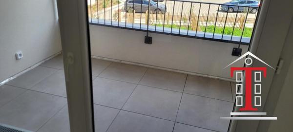 APPARTEMENT TRES RECENT