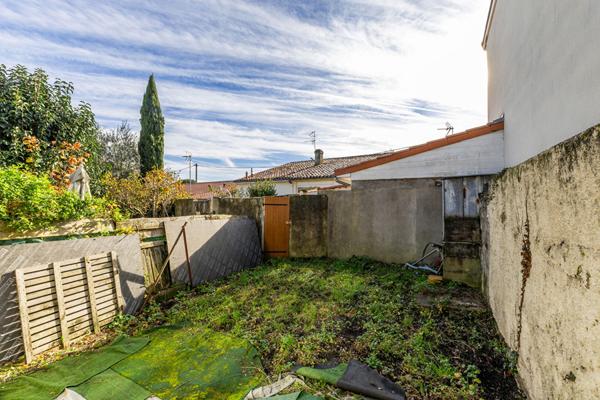 BÈGLES ? PROXIMITÉ ROBERT-PIQUET ? MAISON TYPE ÉCHOPPE